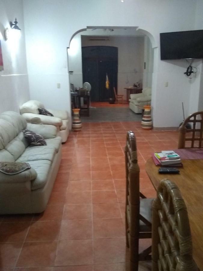 Yucatan Vista Inn Guest House เมริดา ภายนอก รูปภาพ